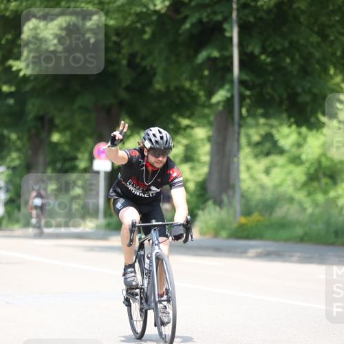 15.06.2025 - 7 Türme Triathlon Yannick Fuchs http://msf.ph/oto/8007376 15.06.2025 12:40:42 Radfahren 337, 514, 535 meine-sportfotos.de