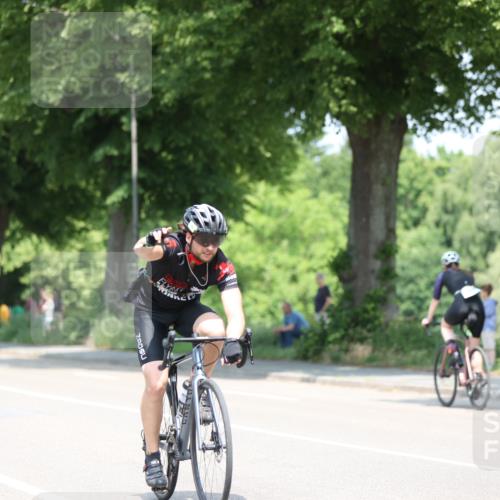 15.06.2025 - 7 Türme Triathlon Yannick Fuchs http://msf.ph/oto/8007388 15.06.2025 12:40:42 Radfahren 337, 514, 535 meine-sportfotos.de