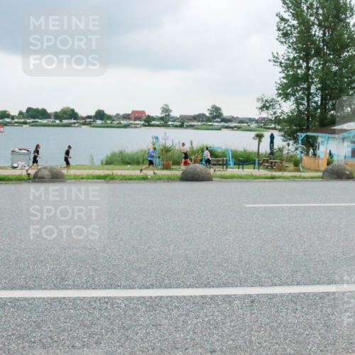21.06.2025 - 27. Vierlanden-Triathlon H.Heesch http://msf.ph/oto/8007400 15.06.2025 13:24:05 Radfahren 1311 meine-sportfotos.de