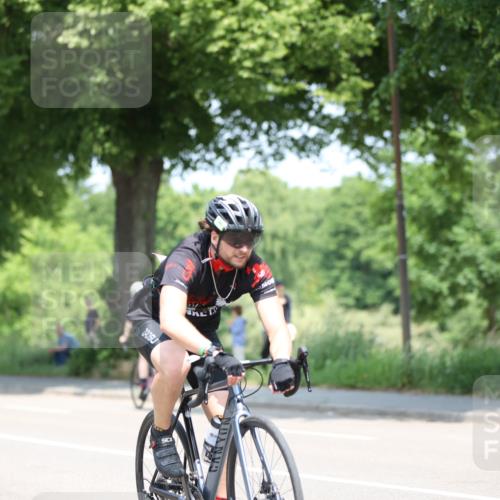 15.06.2025 - 7 Türme Triathlon Yannick Fuchs http://msf.ph/oto/8007422 15.06.2025 12:40:42 Radfahren 337, 514, 535 meine-sportfotos.de