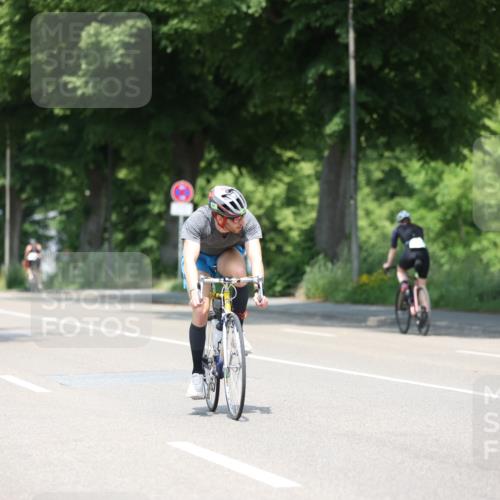 15.06.2025 - 7 Türme Triathlon Yannick Fuchs http://msf.ph/oto/8007487 15.06.2025 12:40:44 Radfahren 337, 514, 535 meine-sportfotos.de
