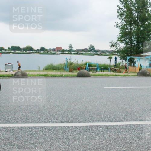 21.06.2025 - 27. Vierlanden-Triathlon H.Heesch http://msf.ph/oto/8007562 15.06.2025 13:25:14 Radfahren 1138, 1249 meine-sportfotos.de