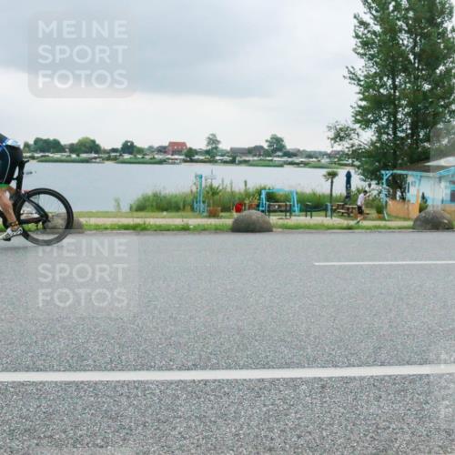 21.06.2025 - 27. Vierlanden-Triathlon H.Heesch http://msf.ph/oto/8007656 15.06.2025 13:25:47 Radfahren 1120, 1137, 1238 meine-sportfotos.de