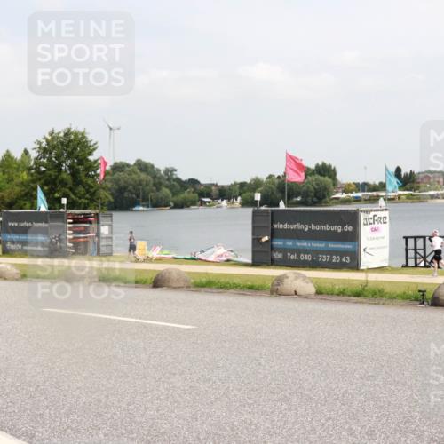 21.06.2025 - 27. Vierlanden-Triathlon H.Heesch http://msf.ph/oto/8007679 15.06.2025 12:02:11 Radfahren 960 meine-sportfotos.de