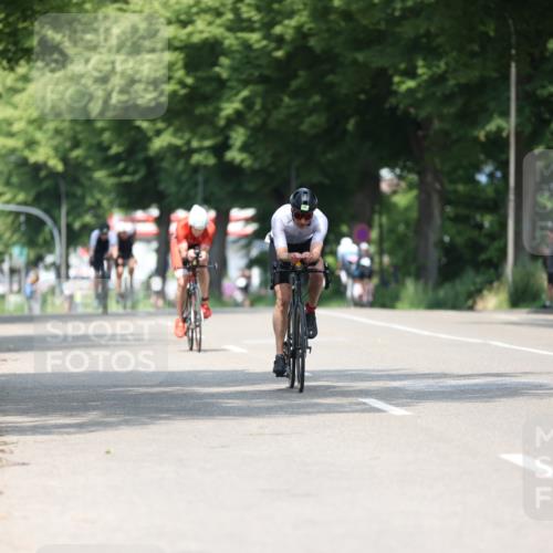 15.06.2025 - 7 Türme Triathlon Yannick Fuchs http://msf.ph/oto/8007687 15.06.2025 12:40:54 Radfahren 221, 254, 465 meine-sportfotos.de