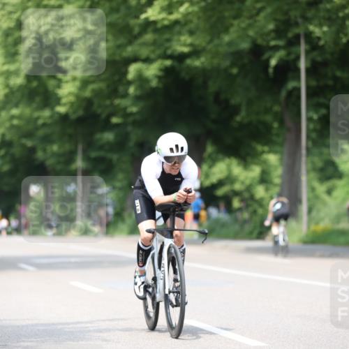 15.06.2025 - 7 Türme Triathlon Yannick Fuchs http://msf.ph/oto/8007704 15.06.2025 13:21:38 Radfahren 341, 405, 629, 669, 714, 940 meine-sportfotos.de