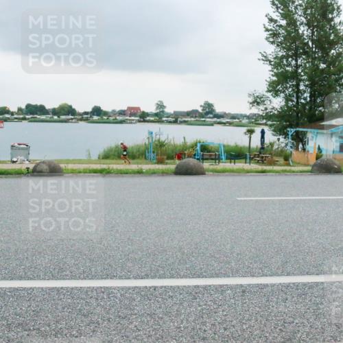21.06.2025 - 27. Vierlanden-Triathlon H.Heesch http://msf.ph/oto/8007718 15.06.2025 13:25:53 Radfahren 1120, 1238, 1277, 1285 meine-sportfotos.de