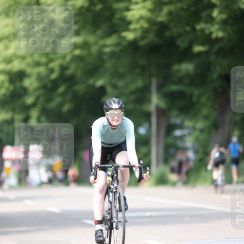 15.06.2025 - 7 Türme Triathlon Yannick Fuchs http://msf.ph/oto/8007754 15.06.2025 13:21:41 Radfahren 341, 405, 629, 714 meine-sportfotos.de