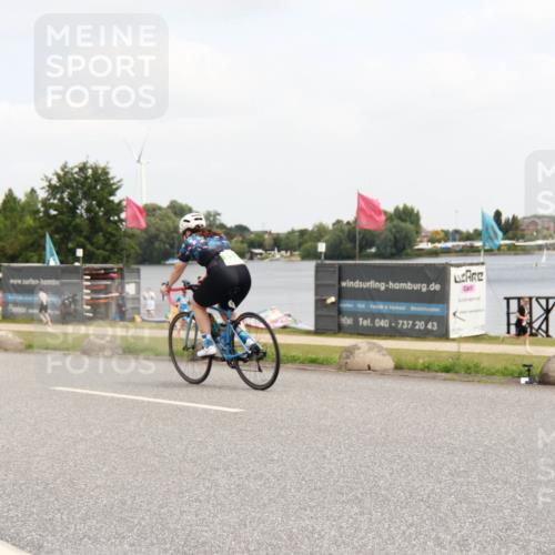 21.06.2025 - 27. Vierlanden-Triathlon H.Heesch http://msf.ph/oto/8007786 15.06.2025 12:11:00 Radfahren 885, 1019, 1020, 1021, 1022, 1023 meine-sportfotos.de