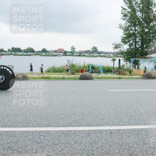 21.06.2025 - 27. Vierlanden-Triathlon H.Heesch http://msf.ph/oto/8007836 15.06.2025 13:26:15 Radfahren 1126, 1149, 1265, 1304, 1315 meine-sportfotos.de