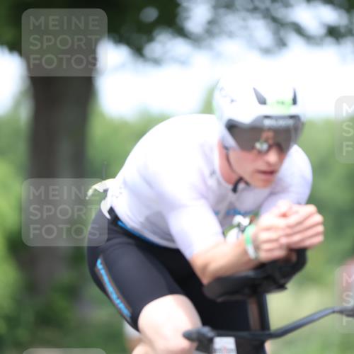 15.06.2025 - 7 Türme Triathlon Yannick Fuchs http://msf.ph/oto/8007902 15.06.2025 13:22:02 Radfahren 219, 588, 835 meine-sportfotos.de