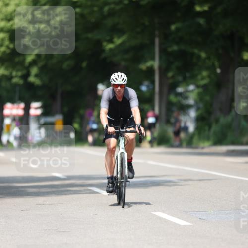 15.06.2025 - 7 Türme Triathlon Yannick Fuchs http://msf.ph/oto/8007950 15.06.2025 12:41:01 Radfahren 201, 221, 254, 283, 323 meine-sportfotos.de