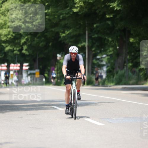 15.06.2025 - 7 Türme Triathlon Yannick Fuchs http://msf.ph/oto/8007963 15.06.2025 12:41:01 Radfahren 201, 221, 254, 283, 323 meine-sportfotos.de