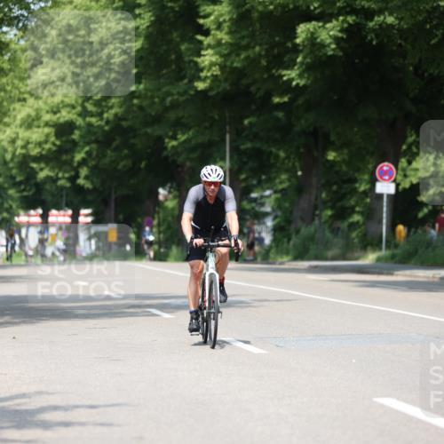 15.06.2025 - 7 Türme Triathlon Yannick Fuchs http://msf.ph/oto/8007979 15.06.2025 12:41:01 Radfahren 201, 221, 254, 283, 323 meine-sportfotos.de