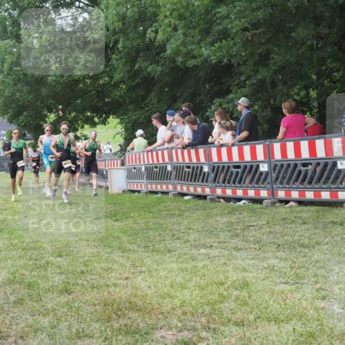21.06.2025 - 27. Vierlanden-Triathlon KatJ http://msf.ph/oto/8007990 15.06.2025 13:02:13 Ziel 73, 727, 755, 1009, 1039, 1041, 1042, 1043 meine-sportfotos.de