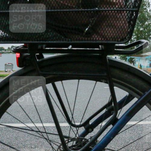 21.06.2025 - 27. Vierlanden-Triathlon H.Heesch http://msf.ph/oto/8008003 15.06.2025 13:26:37 Radfahren 1108, 1112, 1123, 1132, 1143, 1160, 1300 meine-sportfotos.de