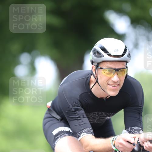 15.06.2025 - 7 Türme Triathlon Yannick Fuchs http://msf.ph/oto/8008021 15.06.2025 13:22:12 Radfahren 458, 678, 937, 983, 1133 meine-sportfotos.de