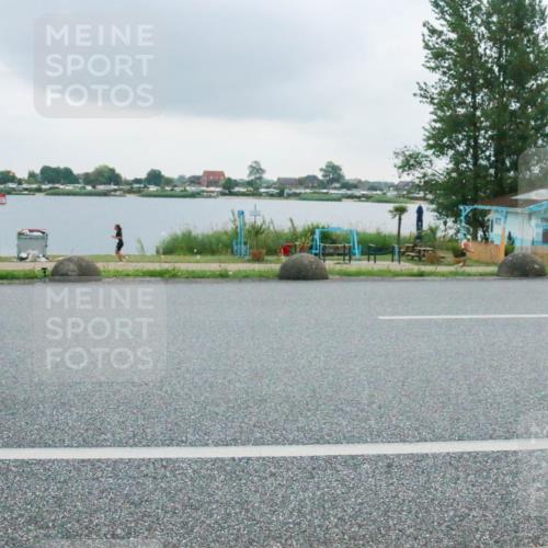 21.06.2025 - 27. Vierlanden-Triathlon H.Heesch http://msf.ph/oto/8008085 15.06.2025 13:26:40 Radfahren 1103, 1108, 1132, 1143, 1160 meine-sportfotos.de