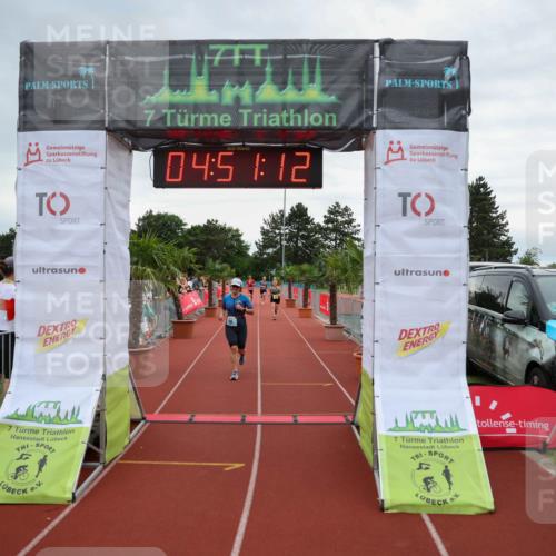 15.06.2025 - 7 Türme Triathlon Michael Strokosch http://msf.ph/oto/8008146 15.06.2025 14:51:12 Ziel 552 meine-sportfotos.de