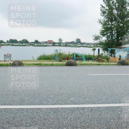 21.06.2025 - 27. Vierlanden-Triathlon H.Heesch http://msf.ph/oto/8008151 15.06.2025 13:26:43 Radfahren 1103, 1132, 1247, 1308 meine-sportfotos.de