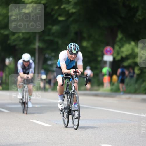 15.06.2025 - 7 Türme Triathlon Yannick Fuchs http://msf.ph/oto/8008187 15.06.2025 13:22:24 Radfahren 260, 631, 803 meine-sportfotos.de