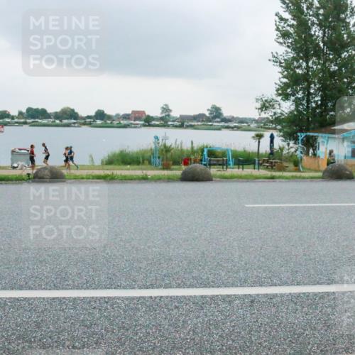21.06.2025 - 27. Vierlanden-Triathlon H.Heesch http://msf.ph/oto/8008199 15.06.2025 13:26:51 Radfahren 1310 meine-sportfotos.de