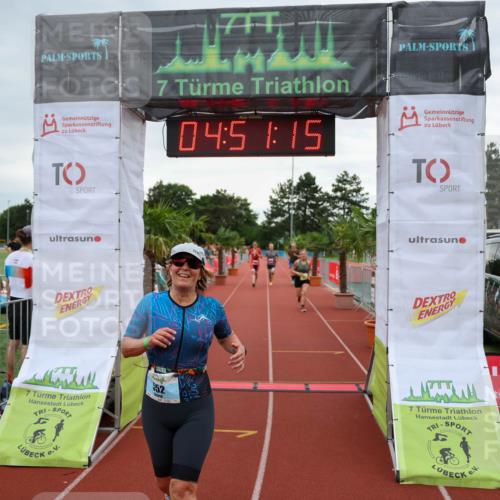 15.06.2025 - 7 Türme Triathlon Michael Strokosch http://msf.ph/oto/8008235 15.06.2025 14:51:15 Ziel 244, 254, 552, 856 meine-sportfotos.de