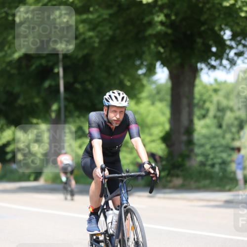 15.06.2025 - 7 Türme Triathlon Yannick Fuchs http://msf.ph/oto/8008251 15.06.2025 12:41:45 Radfahren 223, 455, 475 meine-sportfotos.de