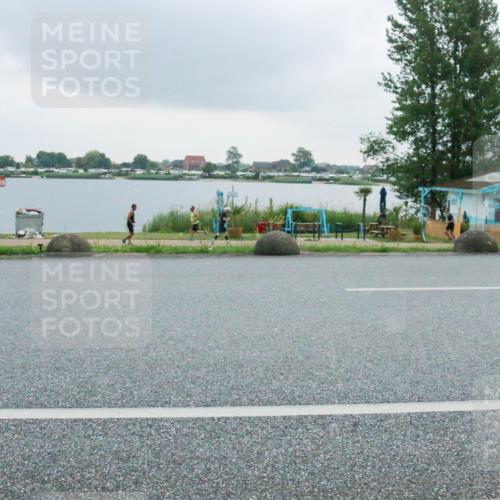 21.06.2025 - 27. Vierlanden-Triathlon H.Heesch http://msf.ph/oto/8008261 15.06.2025 13:27:02 Radfahren 1098, 1134, 1140, 1233, 1242, 1273 meine-sportfotos.de
