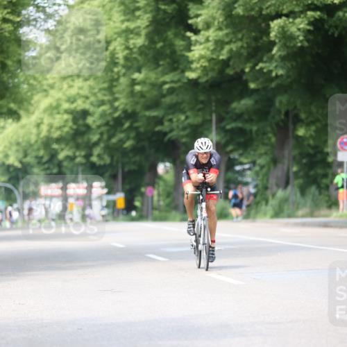 15.06.2025 - 7 Türme Triathlon Yannick Fuchs http://msf.ph/oto/8008334 15.06.2025 13:22:34 Radfahren 301, 356, 491 meine-sportfotos.de