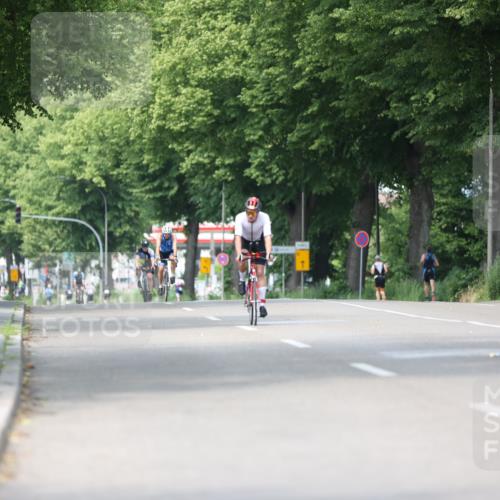 15.06.2025 - 7 Türme Triathlon Yannick Fuchs http://msf.ph/oto/8008409 15.06.2025 13:22:41 Radfahren 661, 766 meine-sportfotos.de