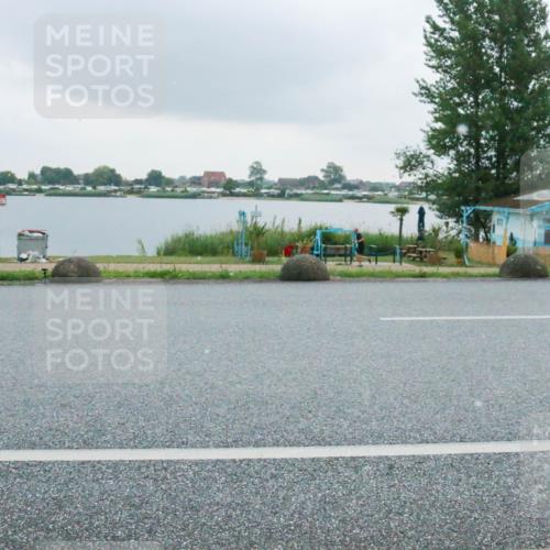 21.06.2025 - 27. Vierlanden-Triathlon H.Heesch http://msf.ph/oto/8008421 15.06.2025 13:27:17 Radfahren 1119, 1146 meine-sportfotos.de