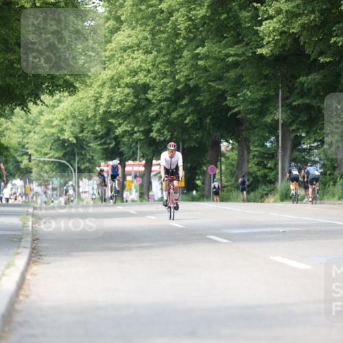 15.06.2025 - 7 Türme Triathlon Yannick Fuchs http://msf.ph/oto/8008429 15.06.2025 13:22:41 Radfahren 661, 766 meine-sportfotos.de