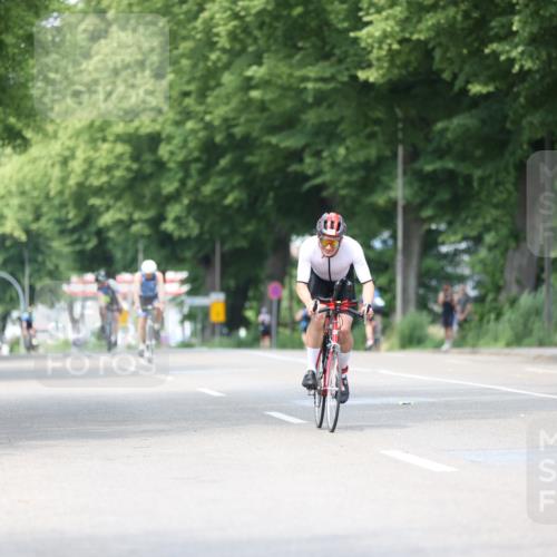 15.06.2025 - 7 Türme Triathlon Yannick Fuchs http://msf.ph/oto/8008456 15.06.2025 13:22:43 Radfahren 661, 766 meine-sportfotos.de