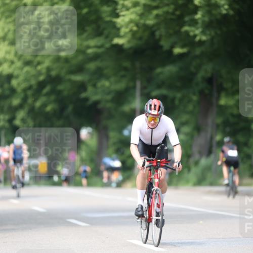 15.06.2025 - 7 Türme Triathlon Yannick Fuchs http://msf.ph/oto/8008460 15.06.2025 13:22:44 Radfahren 661, 766 meine-sportfotos.de