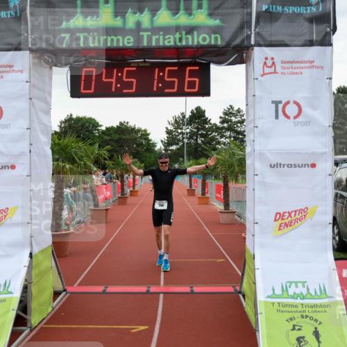 15.06.2025 - 7 Türme Triathlon Michael Strokosch http://msf.ph/oto/8008473 15.06.2025 14:51:56 Ziel 200 meine-sportfotos.de