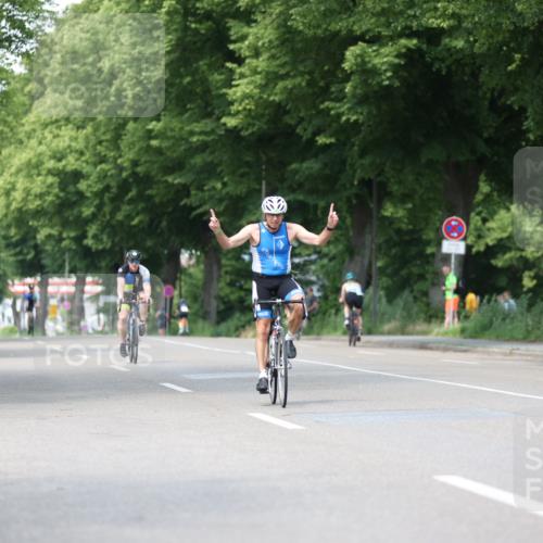 15.06.2025 - 7 Türme Triathlon Yannick Fuchs http://msf.ph/oto/8008491 15.06.2025 13:22:47 Radfahren 661, 766 meine-sportfotos.de