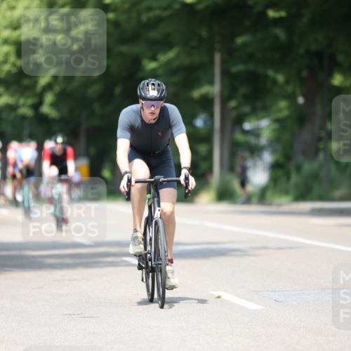 15.06.2025 - 7 Türme Triathlon Yannick Fuchs http://msf.ph/oto/8008493 15.06.2025 12:42:19 Radfahren 263, 297, 556, 571, 611, 645 meine-sportfotos.de