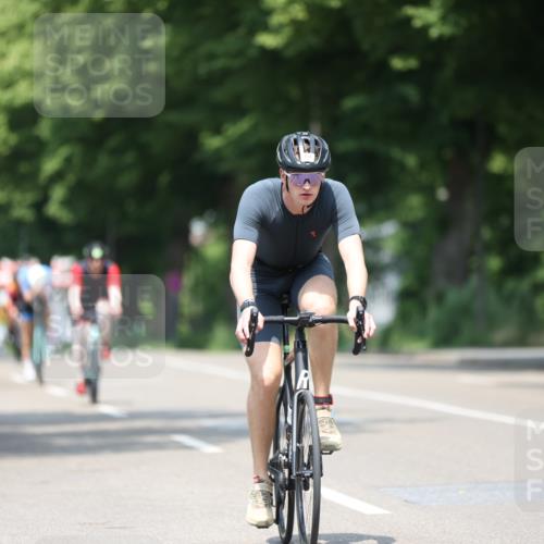15.06.2025 - 7 Türme Triathlon Yannick Fuchs http://msf.ph/oto/8008513 15.06.2025 12:42:19 Radfahren 263, 297, 556, 571, 611, 645 meine-sportfotos.de