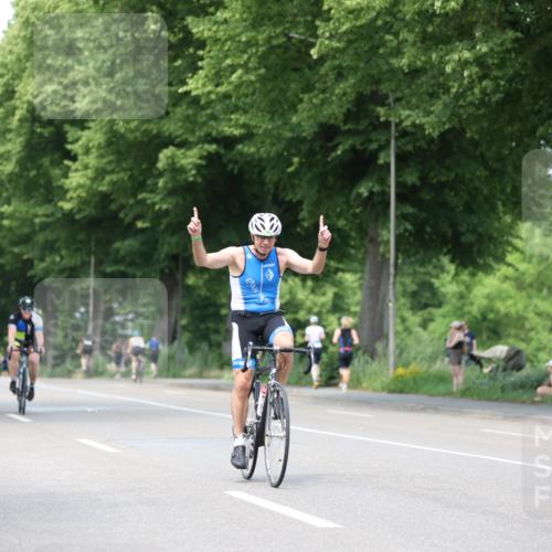 15.06.2025 - 7 Türme Triathlon Yannick Fuchs http://msf.ph/oto/8008516 15.06.2025 13:22:48 Radfahren 661 meine-sportfotos.de