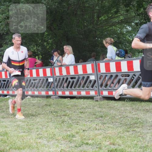 21.06.2025 - 27. Vierlanden-Triathlon KatJ http://msf.ph/oto/8008555 15.06.2025 13:02:22 Ziel 73, 137, 727, 1029, 1030, 1031, 1033 meine-sportfotos.de