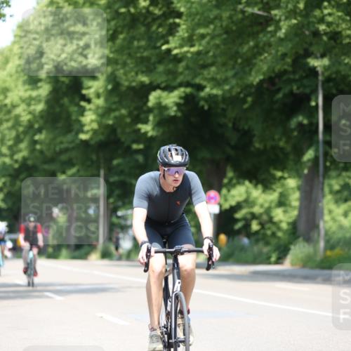 15.06.2025 - 7 Türme Triathlon Yannick Fuchs http://msf.ph/oto/8008558 15.06.2025 12:42:20 Radfahren 263, 297, 337, 556, 571, 611, 645 meine-sportfotos.de