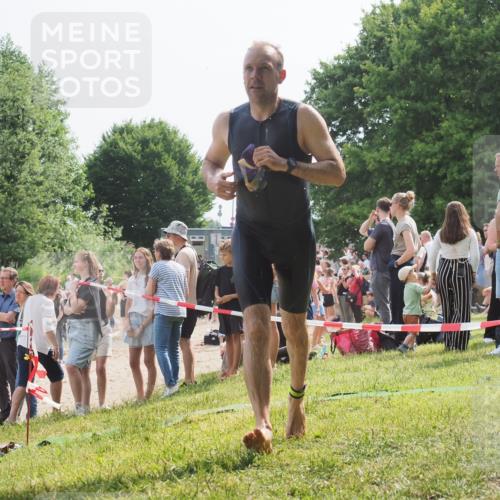 15.06.2025 - 27. Vierlanden-Triathlon KatJ http://msf.ph/oto/8008587 15.06.2025 10:06:56 Schwimmen 131, 367, 386, 388, 396, 423, 429, 441, 457, 467 meine-sportfotos.de