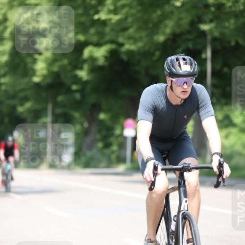 15.06.2025 - 7 Türme Triathlon Yannick Fuchs http://msf.ph/oto/8008596 15.06.2025 12:42:20 Radfahren 263, 297, 337, 556, 571, 611, 645 meine-sportfotos.de