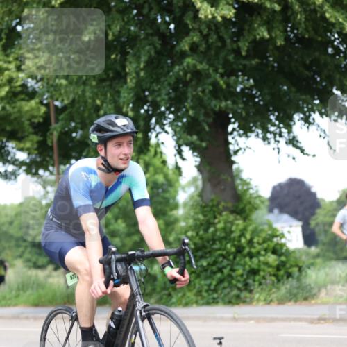 15.06.2025 - 7 Türme Triathlon Yannick Fuchs http://msf.ph/oto/8008623 15.06.2025 13:22:56 Radfahren  meine-sportfotos.de