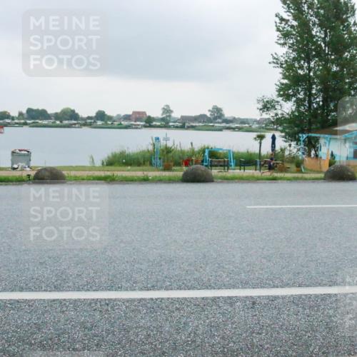 21.06.2025 - 27. Vierlanden-Triathlon H.Heesch http://msf.ph/oto/8008624 15.06.2025 13:27:47 Radfahren 1252, 1258, 1298 meine-sportfotos.de