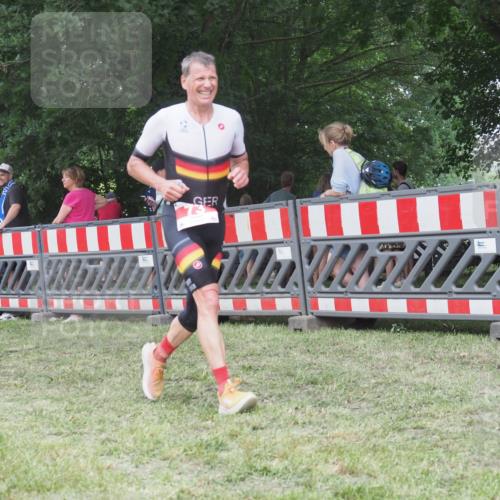 21.06.2025 - 27. Vierlanden-Triathlon KatJ http://msf.ph/oto/8008637 15.06.2025 13:02:23 Ziel 73, 137, 727, 1029, 1030, 1031, 1033 meine-sportfotos.de