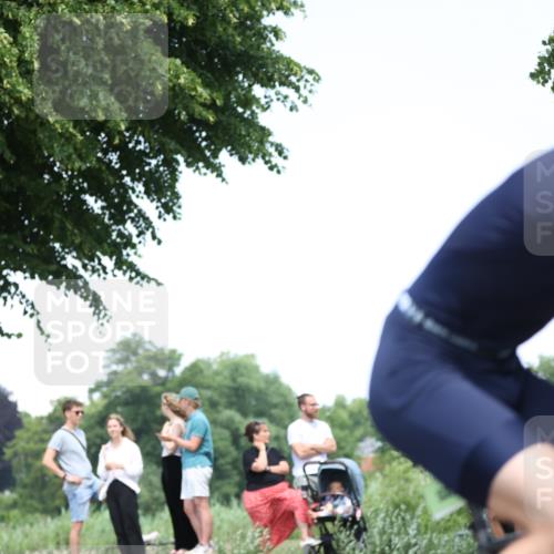 15.06.2025 - 7 Türme Triathlon Yannick Fuchs http://msf.ph/oto/8008639 15.06.2025 13:22:56 Radfahren  meine-sportfotos.de