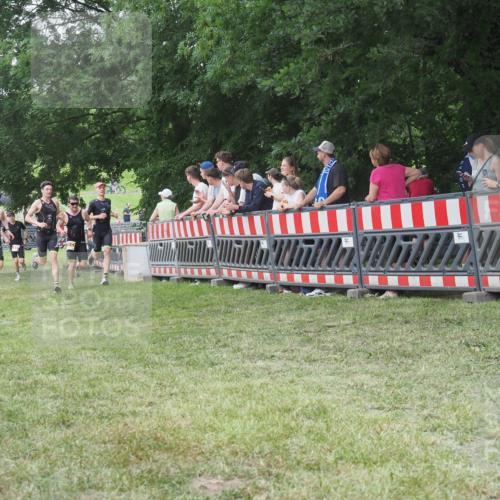 21.06.2025 - 27. Vierlanden-Triathlon KatJ http://msf.ph/oto/8008667 15.06.2025 13:02:26 Ziel 137, 1029, 1030, 1031, 1033 meine-sportfotos.de