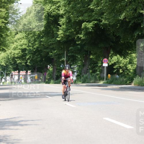15.06.2025 - 7 Türme Triathlon Yannick Fuchs http://msf.ph/oto/8008799 15.06.2025 12:42:24 Radfahren 233, 254, 263, 297, 337, 465, 556, 571, 645 meine-sportfotos.de